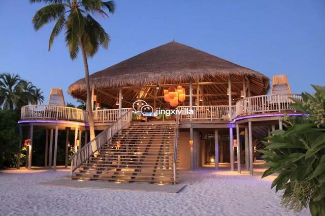 马尔代夫拉姆岛六善酒店招牌餐厅