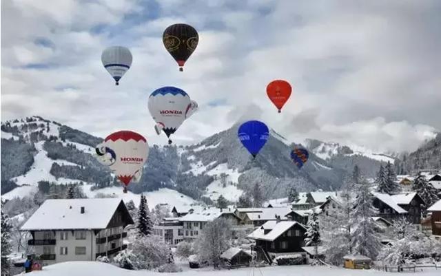 老牌热气球之都-瑞士代堡
