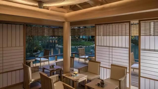 惊喜度假京都四季酒店