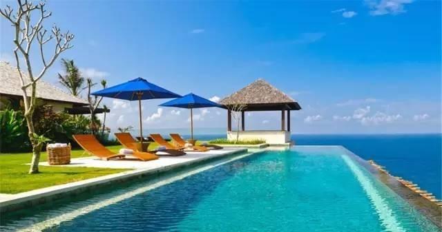 惊喜度假巴厘岛旅游酒店别墅推荐